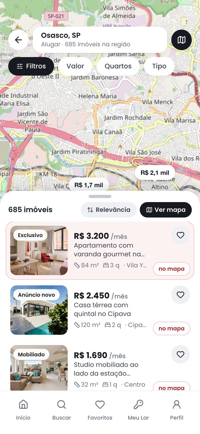 Lista de imóveis subindo sobre o mapa